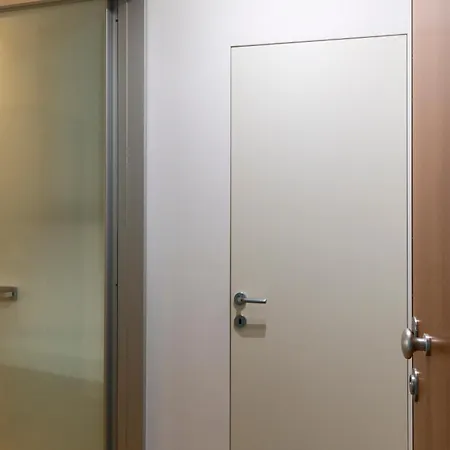 Suzzani 96 - Bicocca Area Apartman *