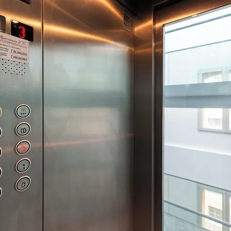 Suzzani 96 - Bicocca Area Lejlighed