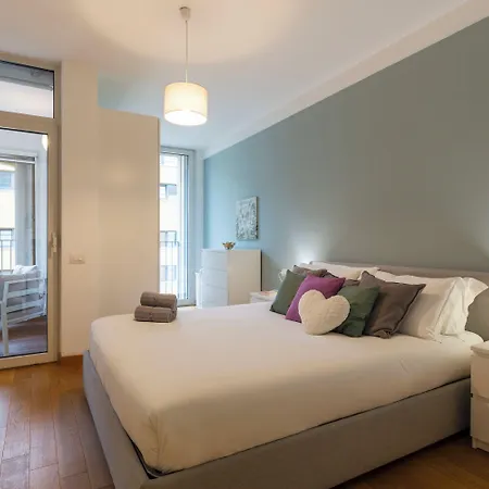 Suzzani 96 - Bicocca Area Lejlighed