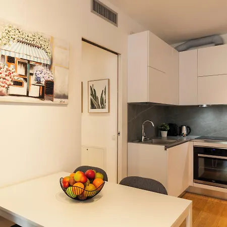 Suzzani 96 - Bicocca Area Apartamento *