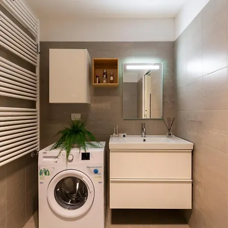 Suzzani 96 - Bicocca Area Apartment